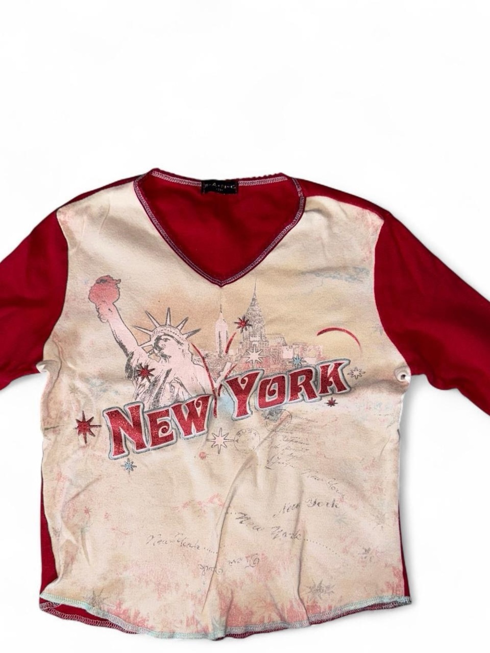 FANG Red Sleeve Cream Graphic "New York" Long Sleeve Tee
